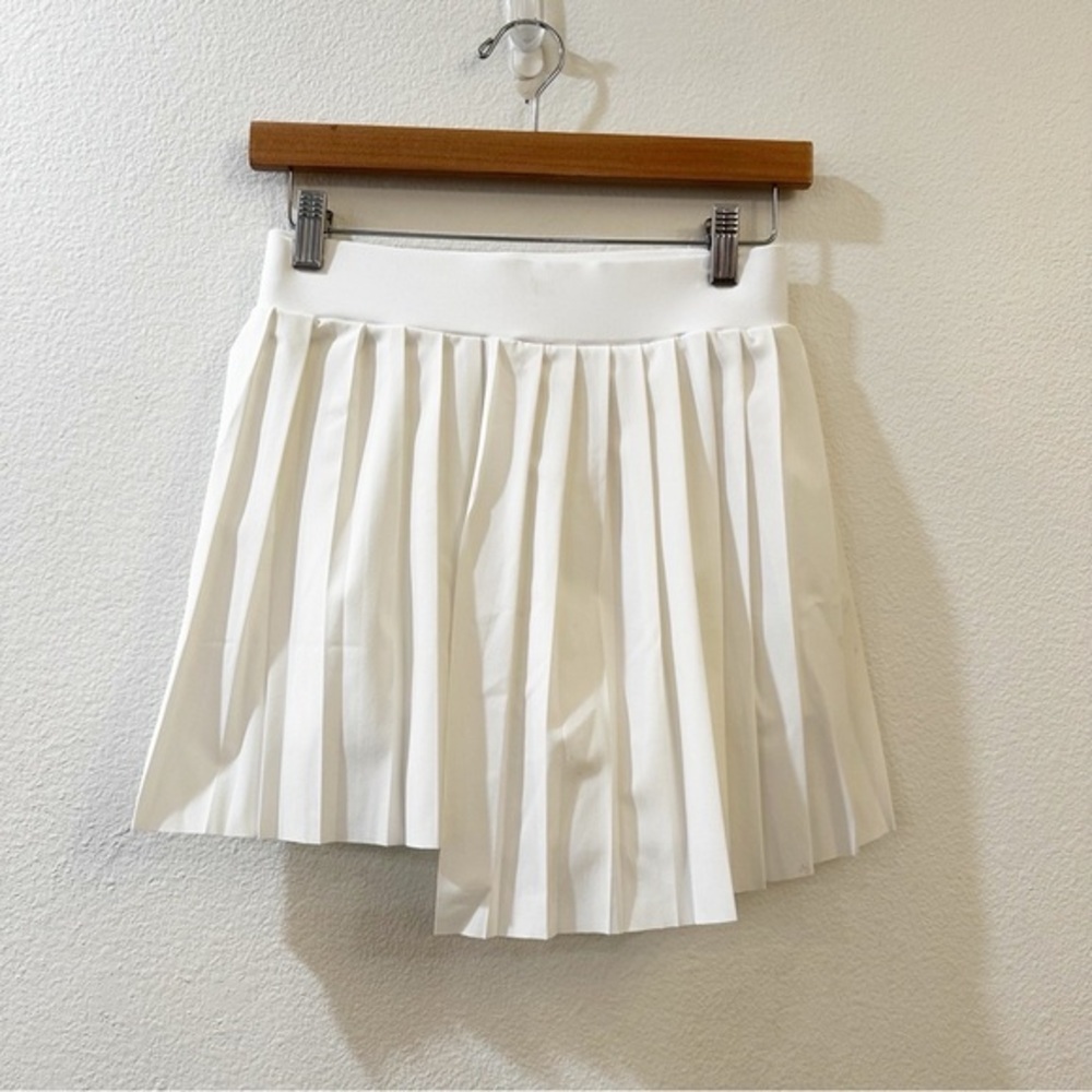 Varley Melody White Pleated Skort Tennis Skirt Size XS - Picture 6 of 13